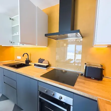 Apartamento Serenity Ocean View 1br With Pool In Valley Costa Adeje (Tenerife)