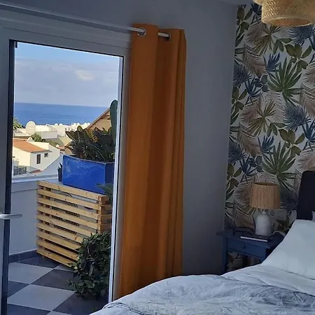 Serenity Ocean View 1br With Terrace, Pool & Walk To Beaches Apartman Costa Adeje (Tenerife)
