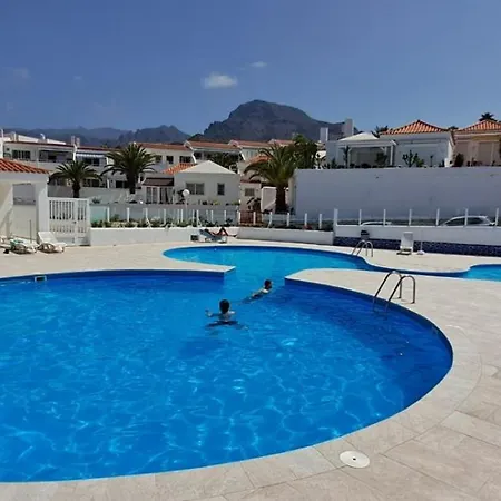 Daire Serenity Ocean View 1br With Terrace, Pool & Walk To Beaches Costa Adeje