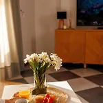 شقة Serenity Ocean View 1br With Terrace, Pool & Walk To Beaches *