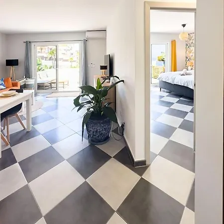 Serenity Ocean View 1br With Pool In Valley Costa Adeje (Tenerife)