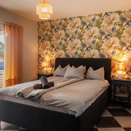 Serenity Ocean View 1br With Terrace, Pool & Walk To Beaches Apartament *