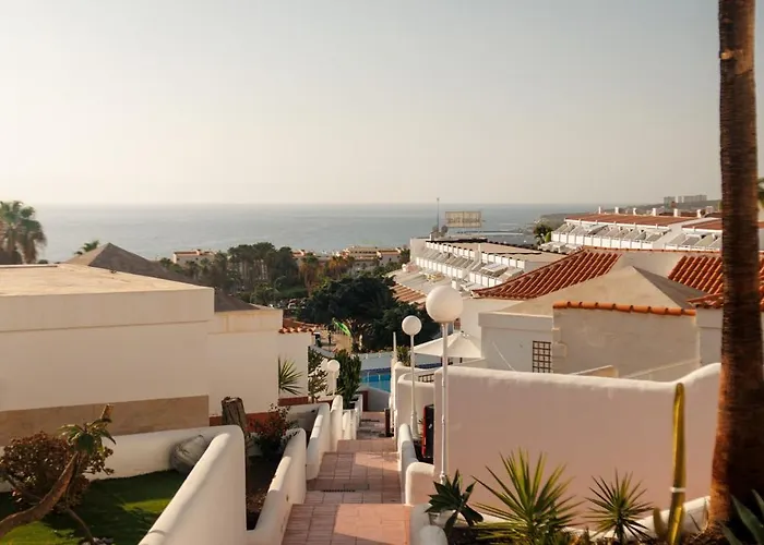 Serenity Ocean View 1br With Terrace, Pool & Walk To Beaches * Costa Adeje (Tenerife)